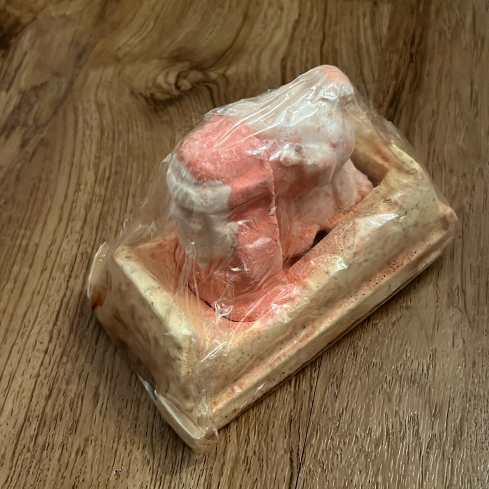 Limited Edition Lush 3-in-1 Bath Bomb Santa’s Sleigh